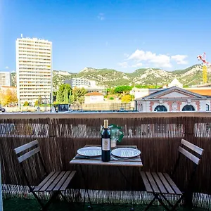 Escapade En Amoureux T2 Luxueux, Avec Balnéo, 60m Gare - Hypercentre - La Porte Bleue 4 Appartement